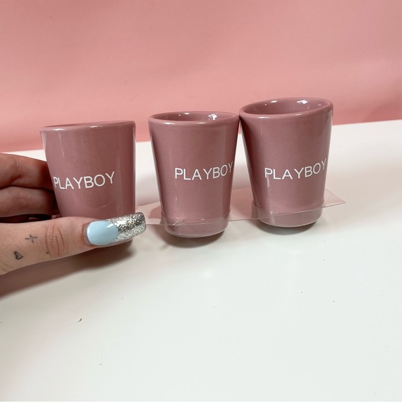 Vintage Y2K 2000s mcbling pink playboy shot glasses from 2005 - Picture 4 of 9